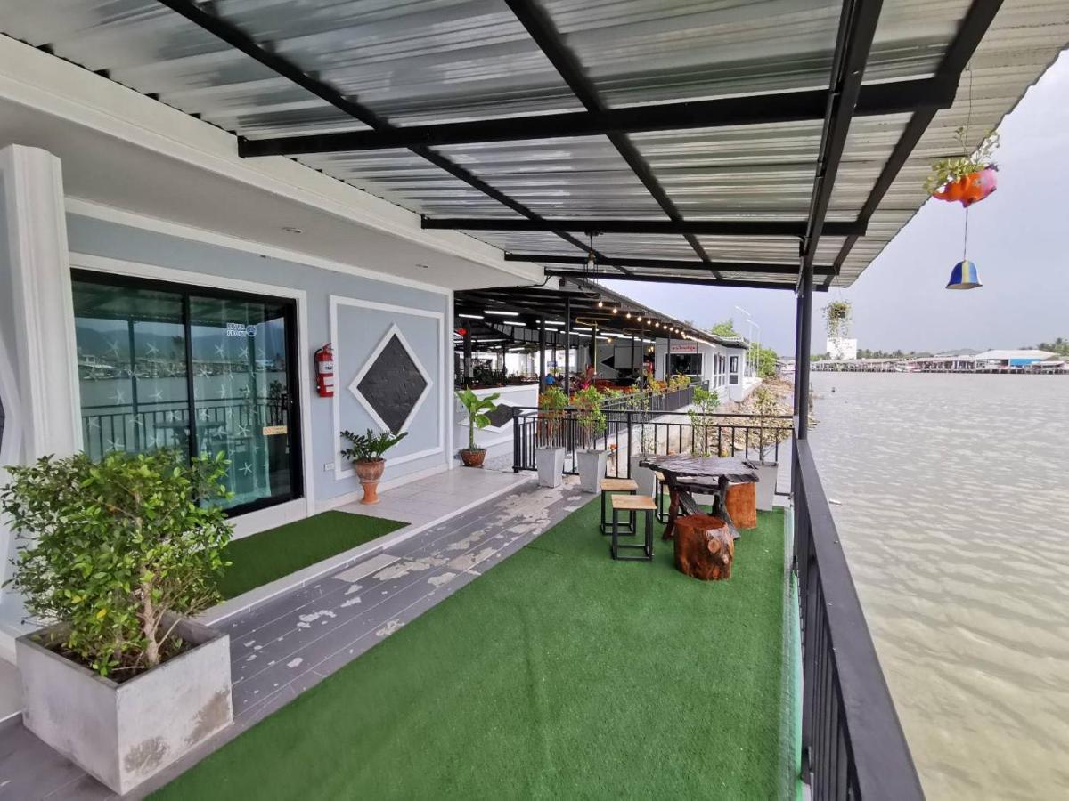 Chaiyai River Front Hotel Сичон Экстерьер фото